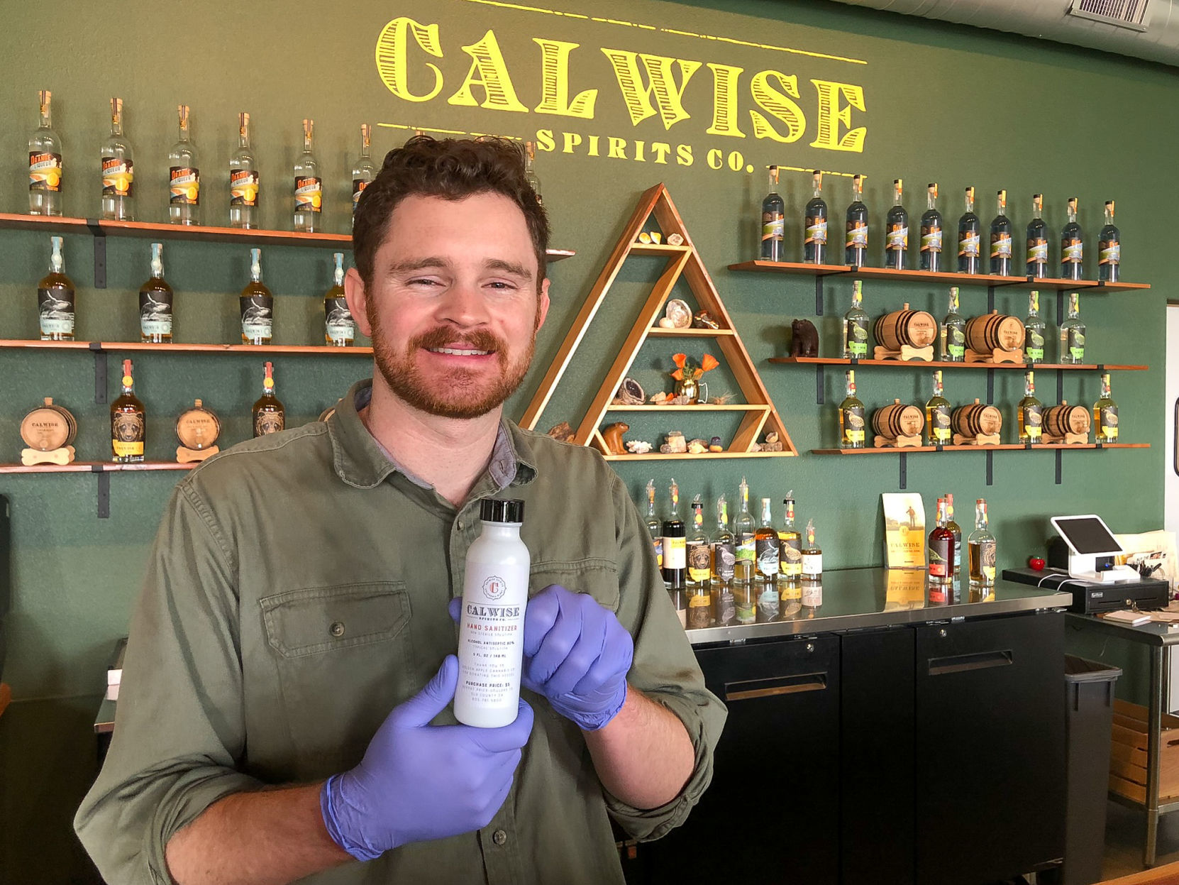 Aaron Bergh, Master Distiller and proprietor of Calwise Spirits Co.